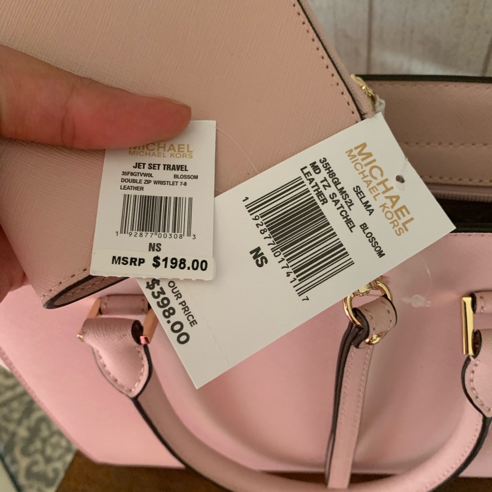 New Mk set 💕 - Picture 7 of 11